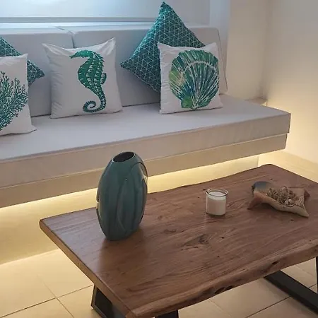 Diana'S Luxury Suites Kíthnos Esterno foto